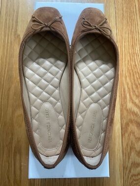Veronica Beard Beatrix | Hazelwood Suede Ballet Flats | Size 5